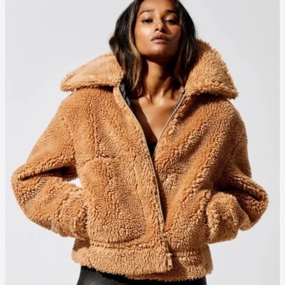 Carbon38 Jackets & Blazers - Carbon 38 Zip Up Teddy Jacket